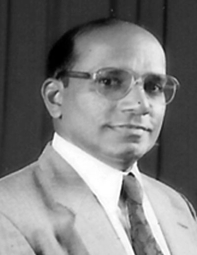 Prof.-R.-Kumaravadivel